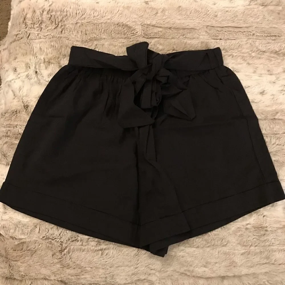 : : Summer Tie Belt Shorts : :